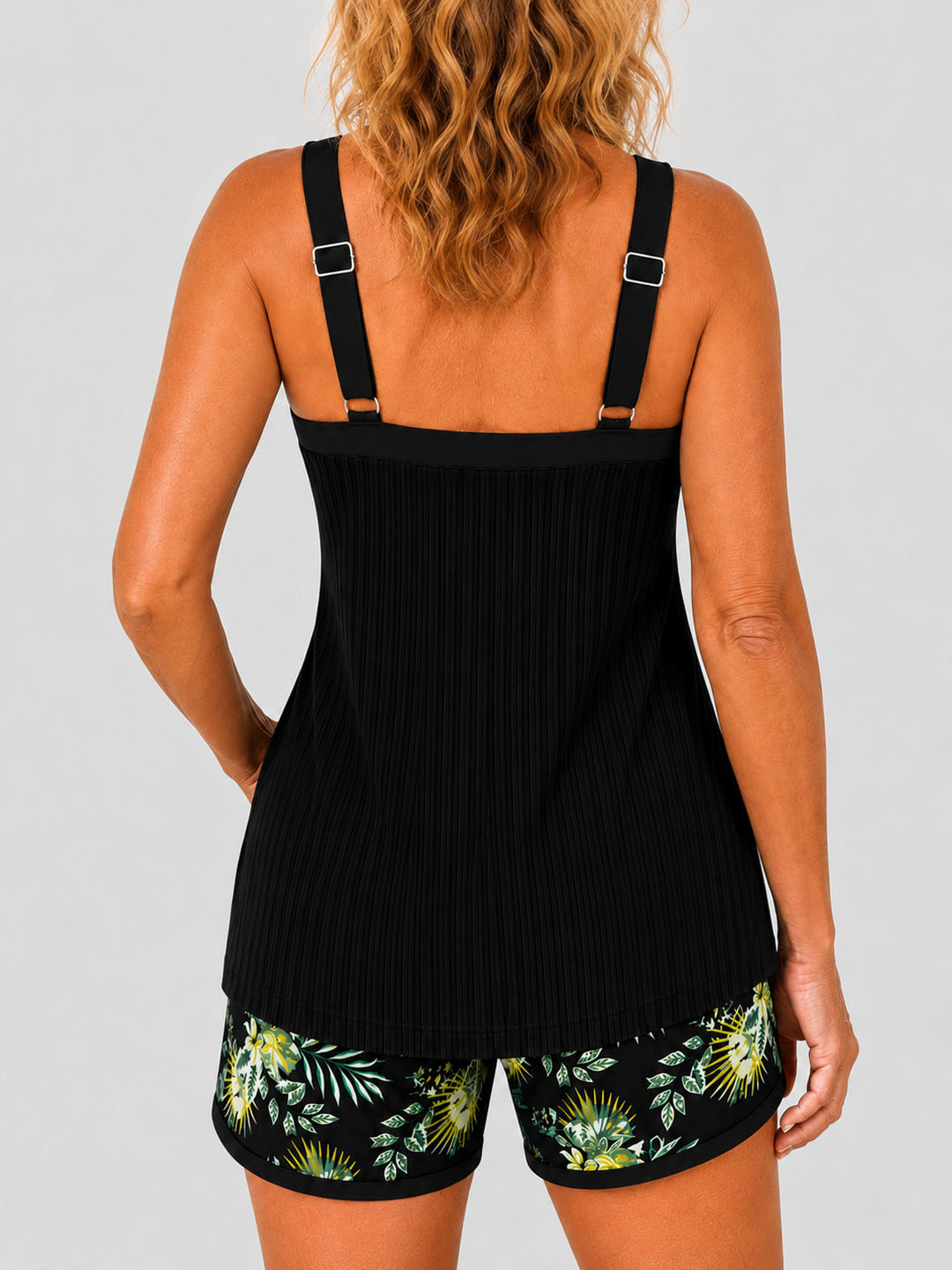 ELINA – FORMENDE TANKINI