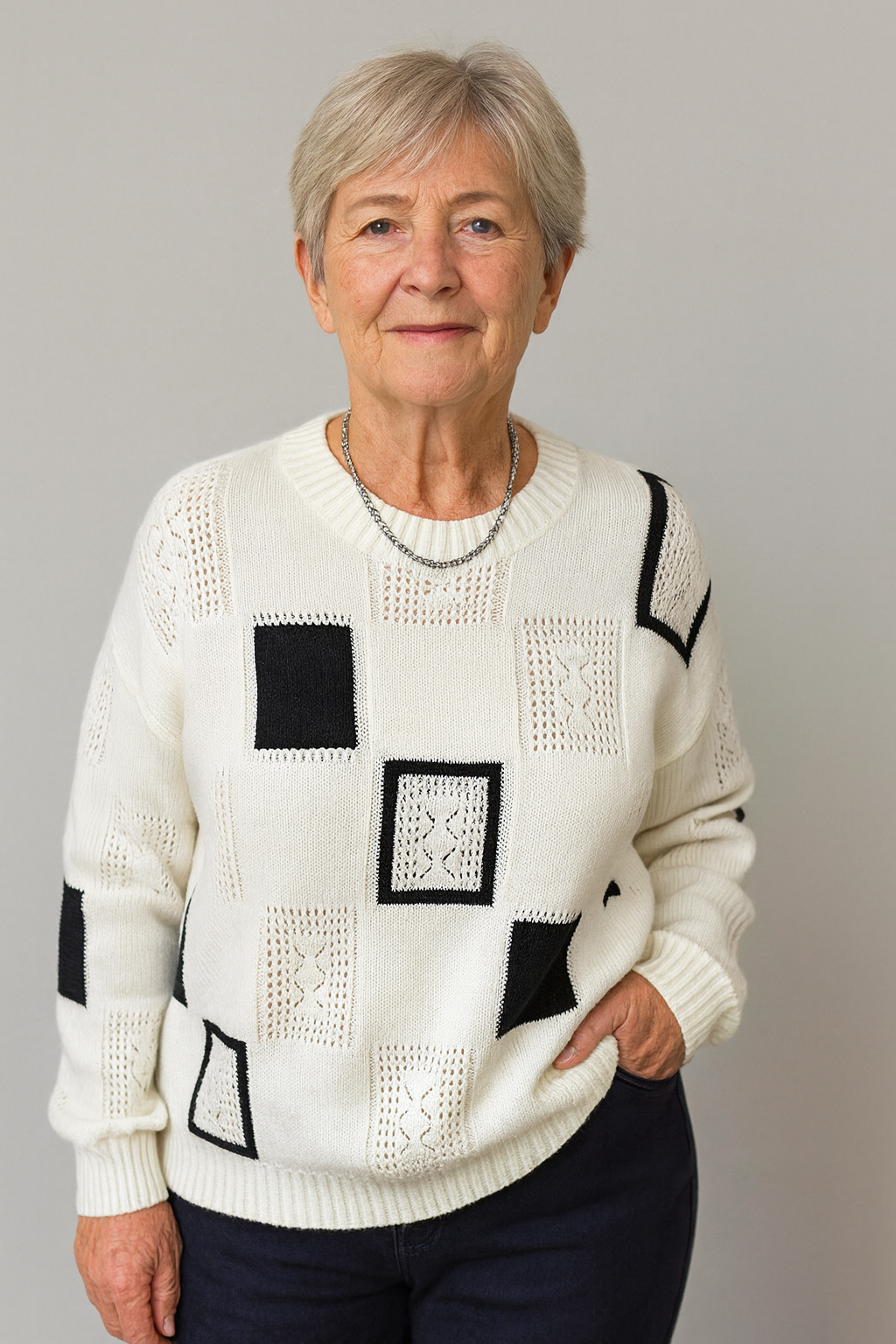 Renata™ Elegant Genser med Geometriske Utskjæringer