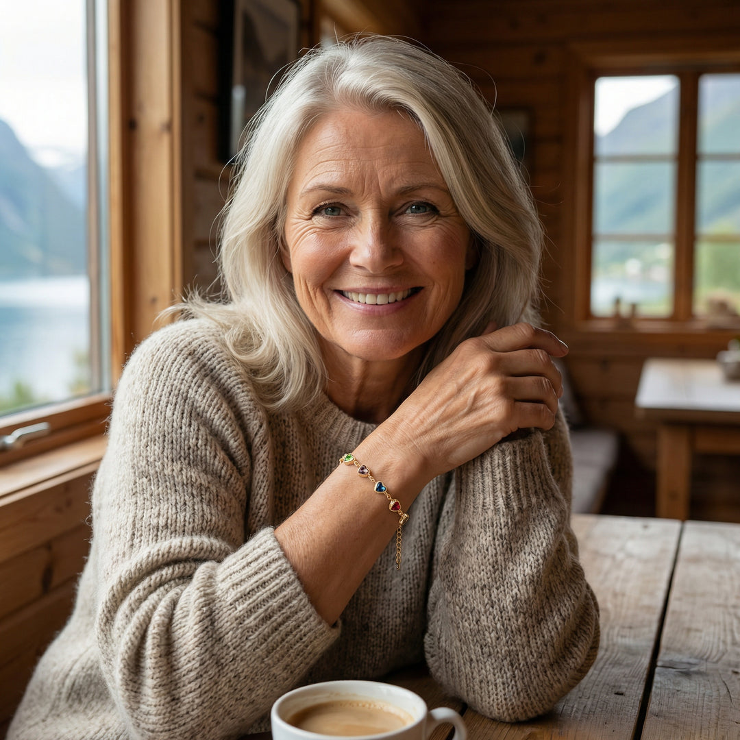 Nordisk hjertearmbånd Elegant armbånd med fargerike hjerter
