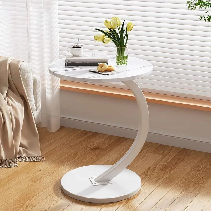 HjemmeRo™ | Stabilt og stilrent sidebord – perfekt ved sofaen eller lenestolen